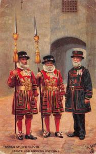 BR63294 yeomen of the guard state and undress uniform military london  uk