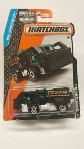 Matchbox Car #17 Garbage Gulper