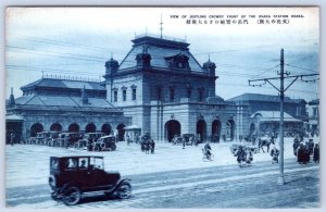 OSAKA STATION JOSTLING CROWDY OLD CARS TROLLEY TRACKS 1920's ERA JAPAN POSTCARD