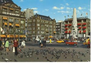 Amsterdam Holland Netherlands Het Monument Debuenkorf Vintage Postcard D24