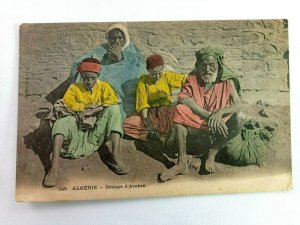 Vintage Postcard Algerie Groups d'Arabes Algeria Family Scene