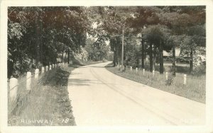 Iowa Glenmont 1940s Highway 18 RPPC Photo Postcard 22-5585