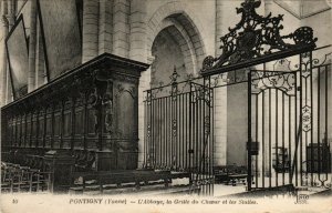 CPA PONTIGNY - L'Abbaye la Grille du Choeur et les Stalles (658642)