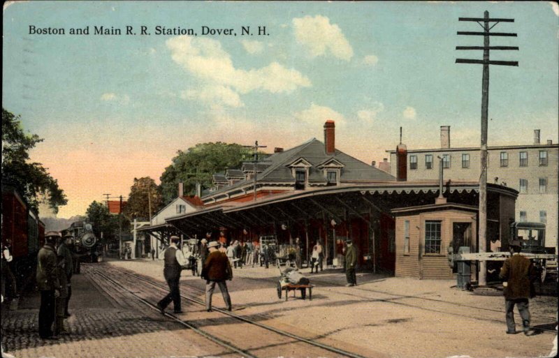 DOVER NH B&M Railroad Train Station Depot c1910 Postcard United