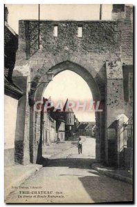 Old Postcard Trie Chateau The door and trunk road