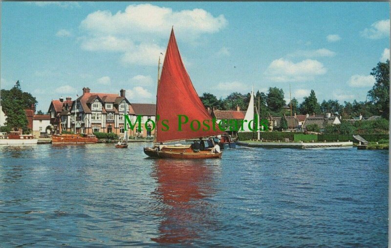 Norfolk Postcard - River Bure and Swan Hotel, Horning   RS28809