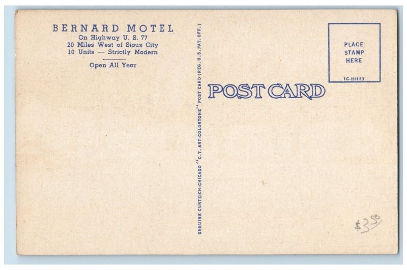 Elk Point South Dakota Postcard Bernard Motel Exterior Building Classic Car 1940