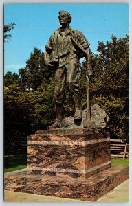 New Salem State Park Illinois~Abraham Lincoln Bronze Statue~1950s Postcard
