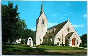 Postcard - Christ The King Roman Catholic Church - Rutland, Vermont