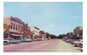 KS - Sterling. Broadway Street Scene ca 1959