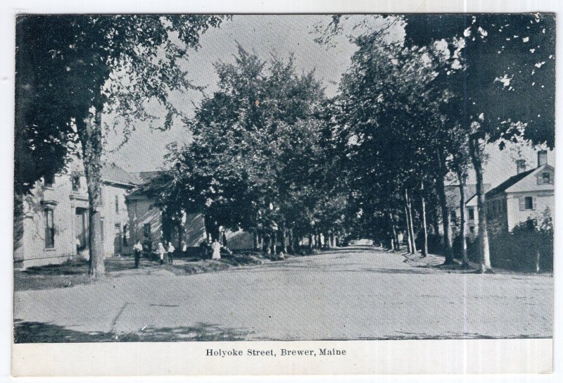 Brewer, Maine, Holyoke Street