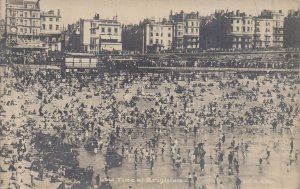 LOW TIDE AT BRIGHTON SUSSEX ENGLAND~1910s PHOTO POSTCARD