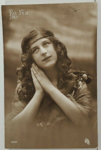 Rppc French Model Early 1900s Smiling Praying Faith La Foi c1912 Postcard O17