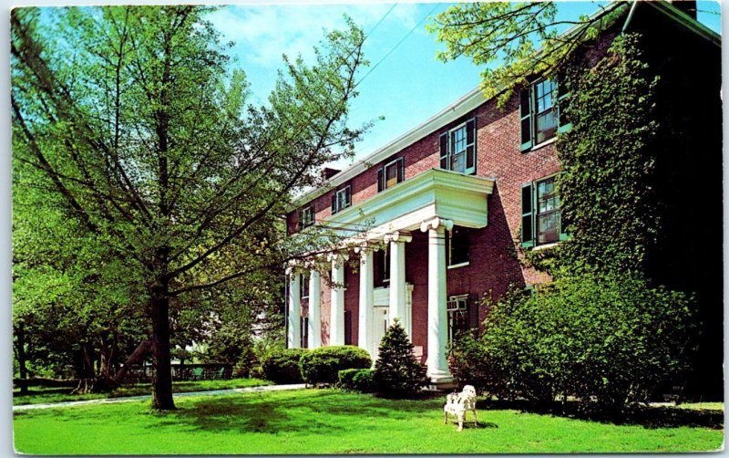 M-59923 Beaumont Inn Harrodsburg Kentucky