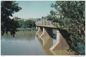 Finlay Bridge , MEDICINE HAT , Alberta , Canada , 50-60s