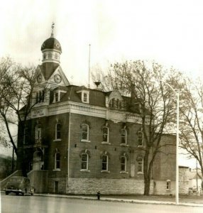 RPPC Beaver County Court House Beaver Utah UT UNP Street Car Postcard O12