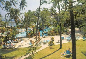 Fiji,   HYATT REGENCY HOTEL  Pool & Garden  ROADSIDE  4x6 OVERSIZE Postcard