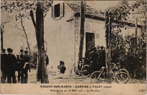 CPA NOGENT-sur-MARNE Garnier et Valet traqués (65662)