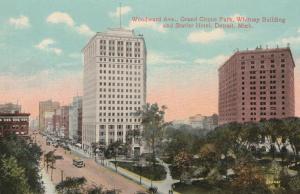 Trolley on Woodward Avenue - Grand Circus Park - Detroit MI, Michigan - DB