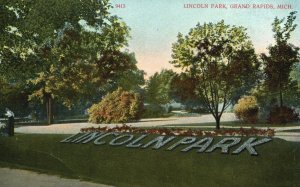 Vintage Postcard Lincoln Park Picturesque Recreational Area Grand Rapids Mich.