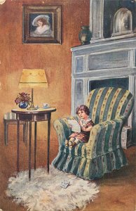 B580 Children's artist postcard by Ad. Hoffmann girl interesting reading 1918
