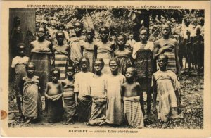 PC ETHNIC TYPES JEUNES FILLES CHRETIENNE DAHOMEY BENIN MISSIONARIES (A23509)