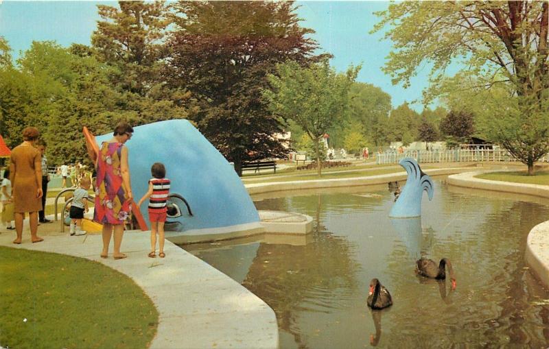 Storybook Gardens Springbank Park London Canada Willy The Whale Postcard