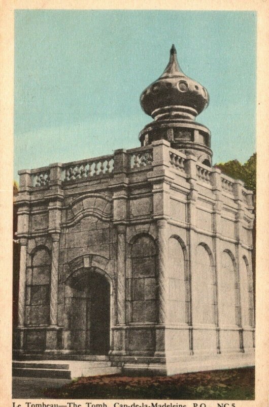 Canada The Tomb Cap-de-la-Madeleine Trois-Rivières Chrome Postcard 03.96 