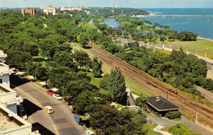 Lovely Lincoln Memorial Drive - Milwaukee, Wisconsin WI  