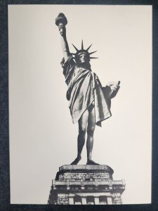 Statue of Liberty No Panties On 1980 Alfred Geshiedt Postcard Undivided Credit