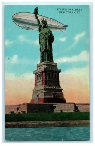 1940 Dirigible Airship Blimp Statue of Liberty New York City NY Postcard 
