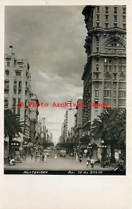 Uruguay Montevideo, RPPC, Avenida 18 de Julio, Commercial Center, Jaeger Photo