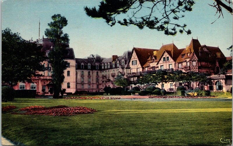 Cabourg Les Jardin Casino Postcard VTG UNP Unused Macon  