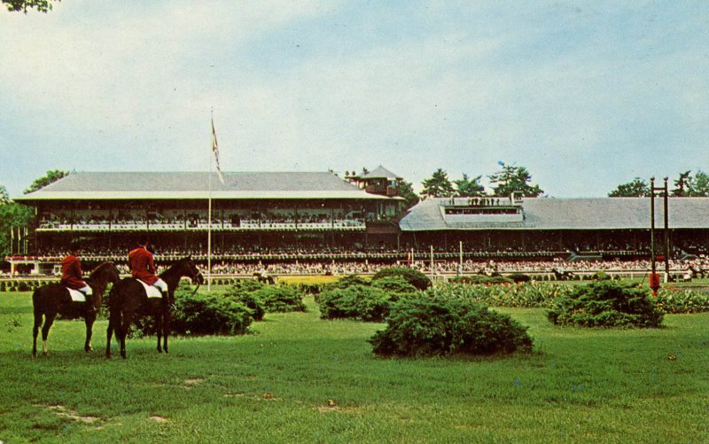 NY - Saratoga Springs. Saratoga Race Track, Horse Racing