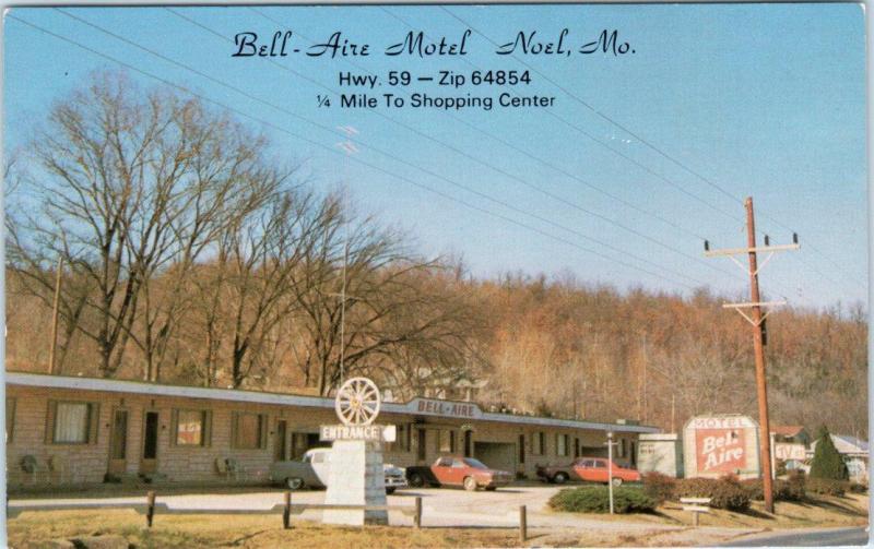 NOEL, Missouri  MO    BELL-AIRE MOTEL    Roadside  ca 1960s   Postcard