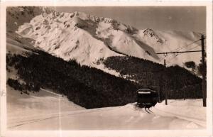 CPA SUPERBAGNERES (alt 1800 m) - Arrivée du Funiculaire sur le Plateau (582827)