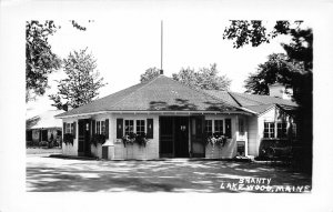 J15/ Lakewood Maine RPPC Postcard c1950s Shanty Cottage 26