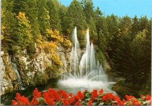 Postcard CAN BC Victoria - Butchart Gardens - Ross Fountains