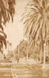 RPPC Palisades Park, Ocean Ave, Santa Monica, California c1940s Vintage Postcard