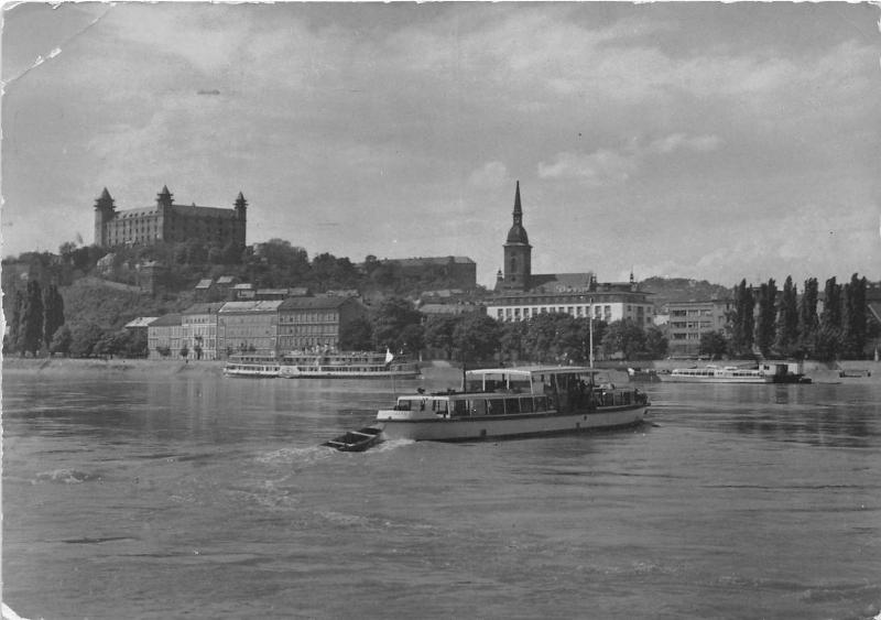 B44545 Bratislava boats bateaux  slovakia