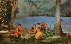 Vintage Postcard Preparing Hawaiian Luau Feast Dishes Poi Tropical Fruits Hawaii