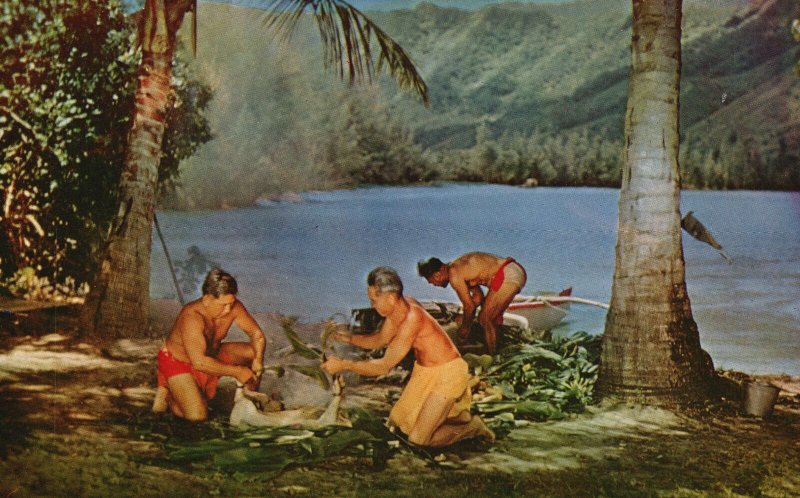 Vintage Postcard Preparing Hawaiian Luau Feast Dishes Poi Tropical Fruits Hawaii