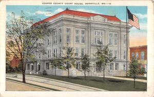 Boonville Missouri Cooper Court House Street View Antique Postcard K71499