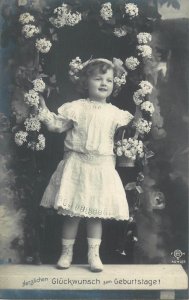 Cute girl early birthday greetings 1911