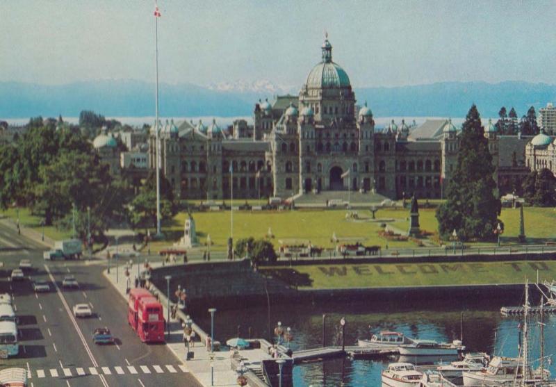 Causeway & Parliament Buildings Victoria BC Canada Canadian Postcard