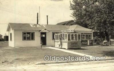 Popcorn & Peanuts, Hatchery Inn, Coca Cola, 7Up, Paris Michigan, USA Real Pho...