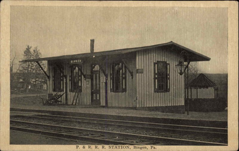 Bingen Pennsylvania PA P&R Railroad Train Station Depot Vintage Postcard