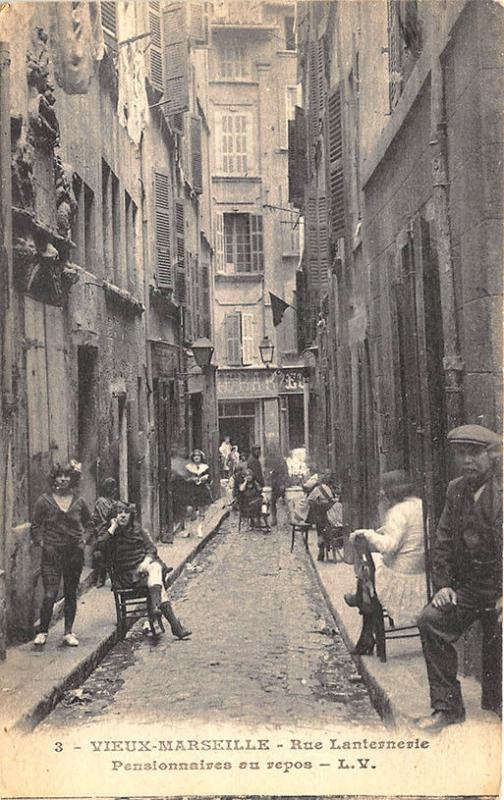 Vieux-Marseille Rue Lanternevie Pensionnaires repos Prostitutes Postcard