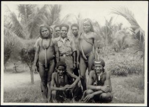 Dutch New Guinea Group of Native Papua Males, Koteka (1940s) RP