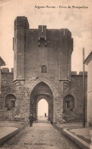 Porte de Montpellier,Aigues Mortes,France BIN